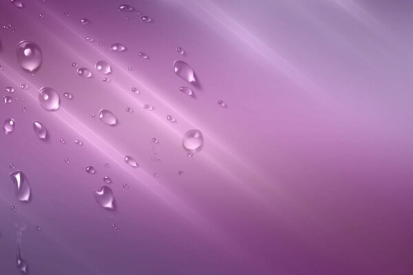 Gouttelettes d eau sur le verre lilas