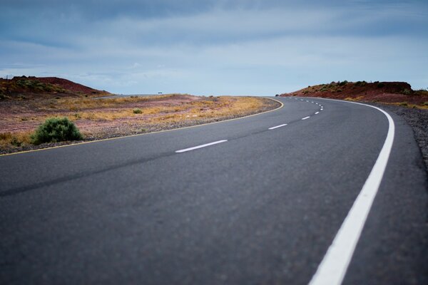 La route est la paix et la tranquillité