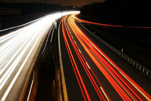 Image of blurred highway traffic