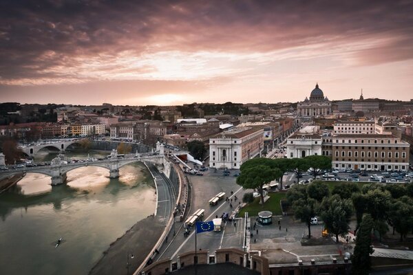 Panorama de una hermosa ciudad Europea