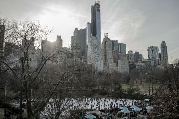 Central Park pattinare sul ghiaccio