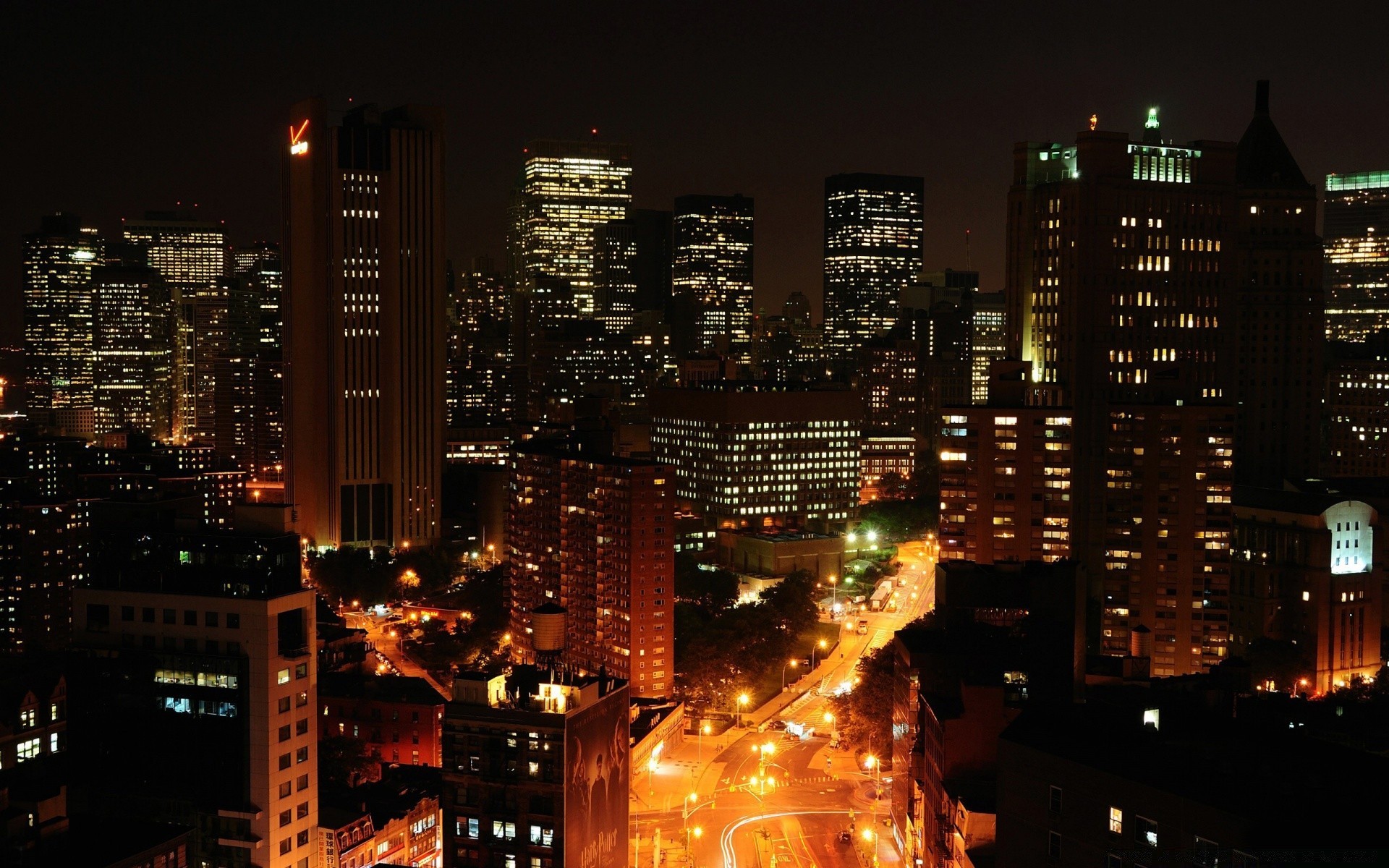 otras ciudades ciudad centro de la ciudad rascacielos arquitectura crepúsculo noche iluminación ciudad viajes hogar skyline negocios luz tráfico oficina urbano puesta de sol finanzas