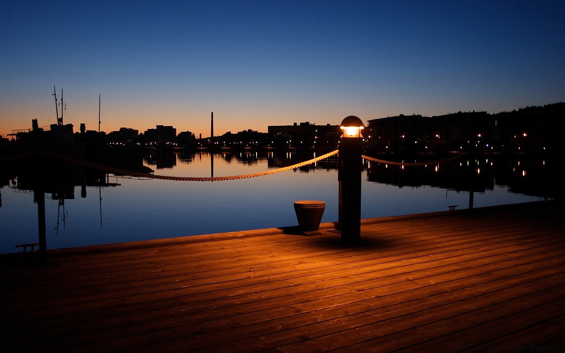 altre città tramonto acqua alba sera riflessione crepuscolo mare spiaggia luce sole lago cielo città paesaggio molo viaggi oceano fiume silhouette