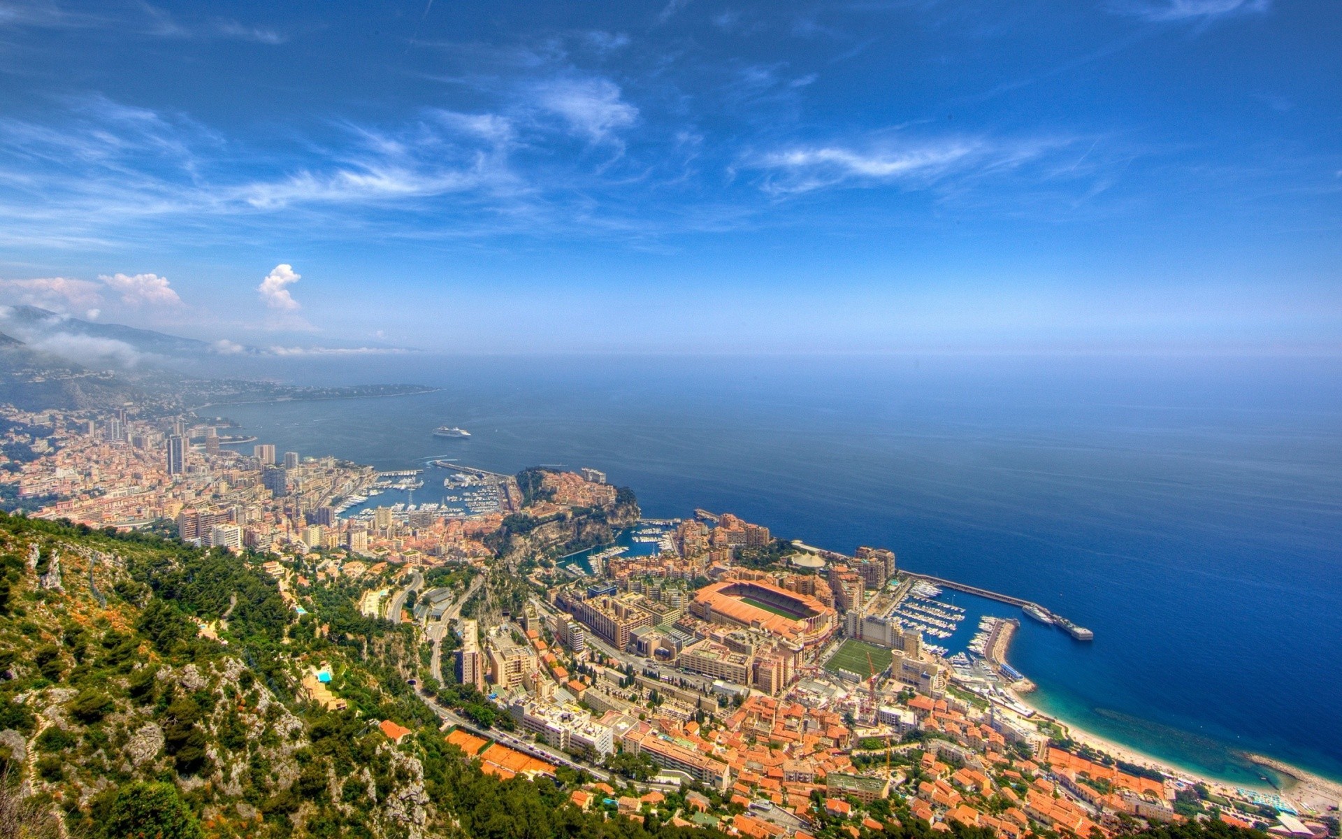 outras cidades viajar ao ar livre céu água natureza mar cidade paisagem cidade arquitetura montanhas verão mar luz do dia espetáculo cidade cênica