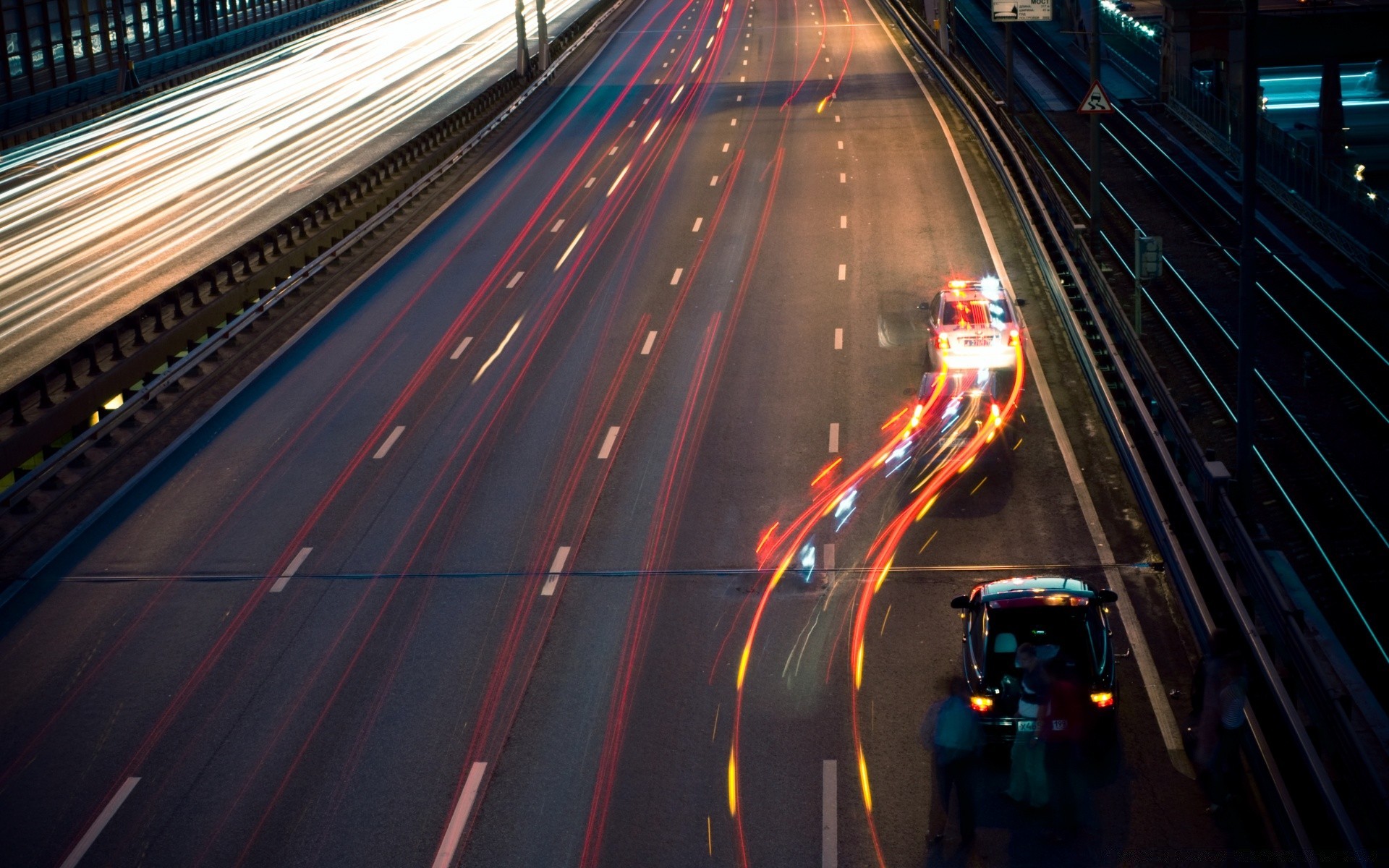 diğer şehirler bulanıklık ulaşım sistemi trafik yol otoyol hızlı trafik sokak araba otobüs şehir merkezi akşam hız acele et şehir akorlar ışık acele tünel