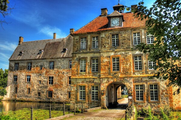 Monument de l architecture-maison ancienne