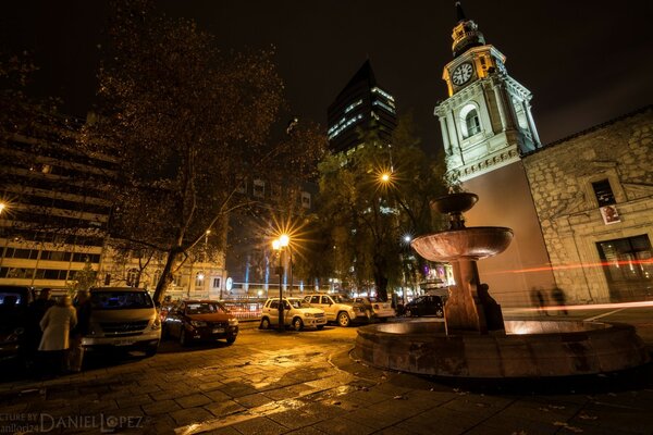 Voyage rue ville parking fontaine