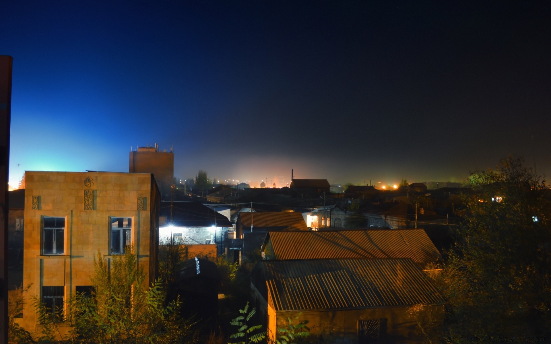 otras ciudades puesta de sol noche amanecer arquitectura luz crepúsculo agua ciudad hogar hogar al aire libre viajes hogar cielo reflexión árbol paisaje