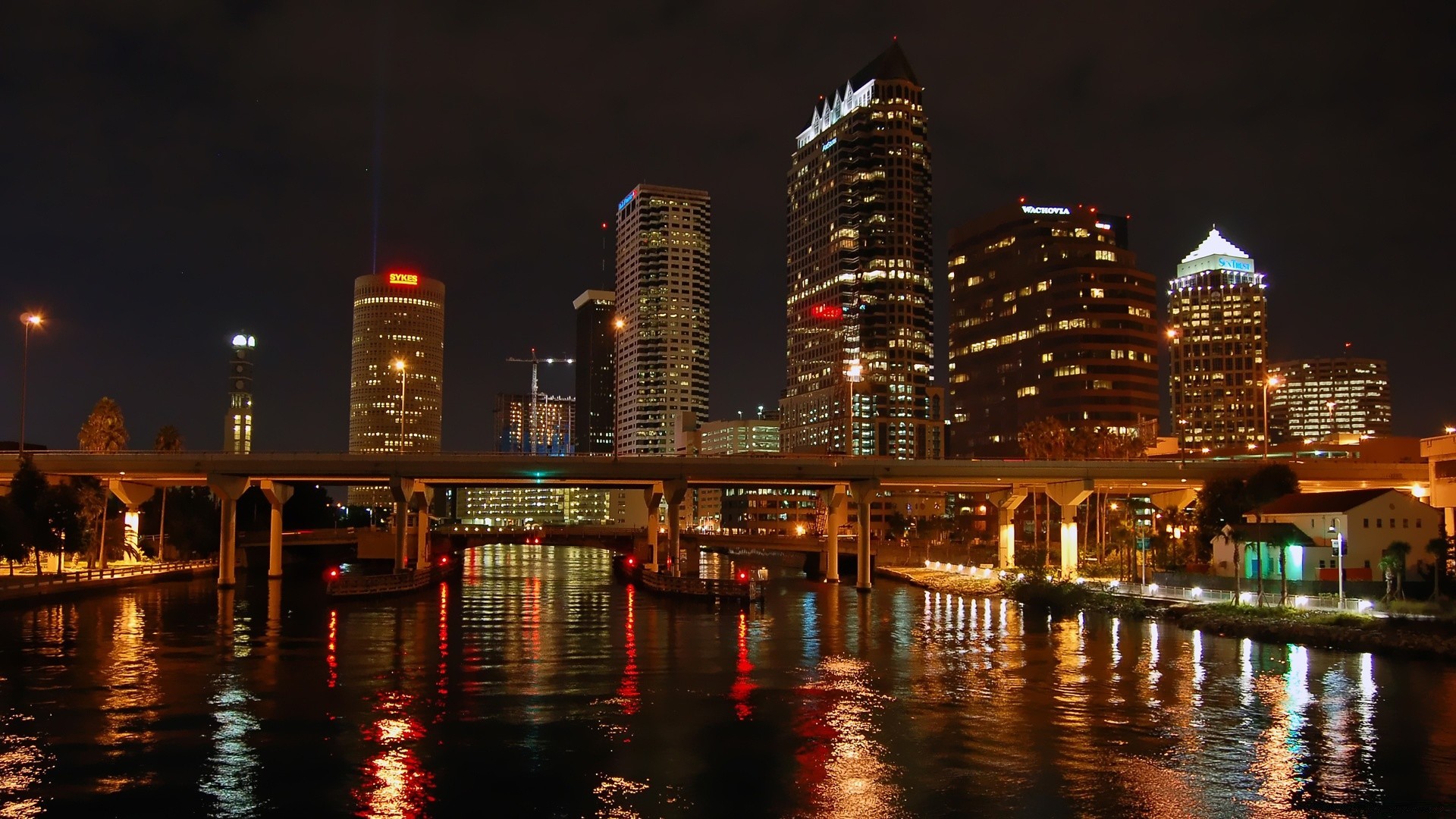 andere städte stadt architektur stadt stadtzentrum dämmerung skyline reisen wasser haus wolkenkratzer abend reflexion hintergrundbeleuchtung fluss uferpromenade sonnenuntergang brücke himmel büro