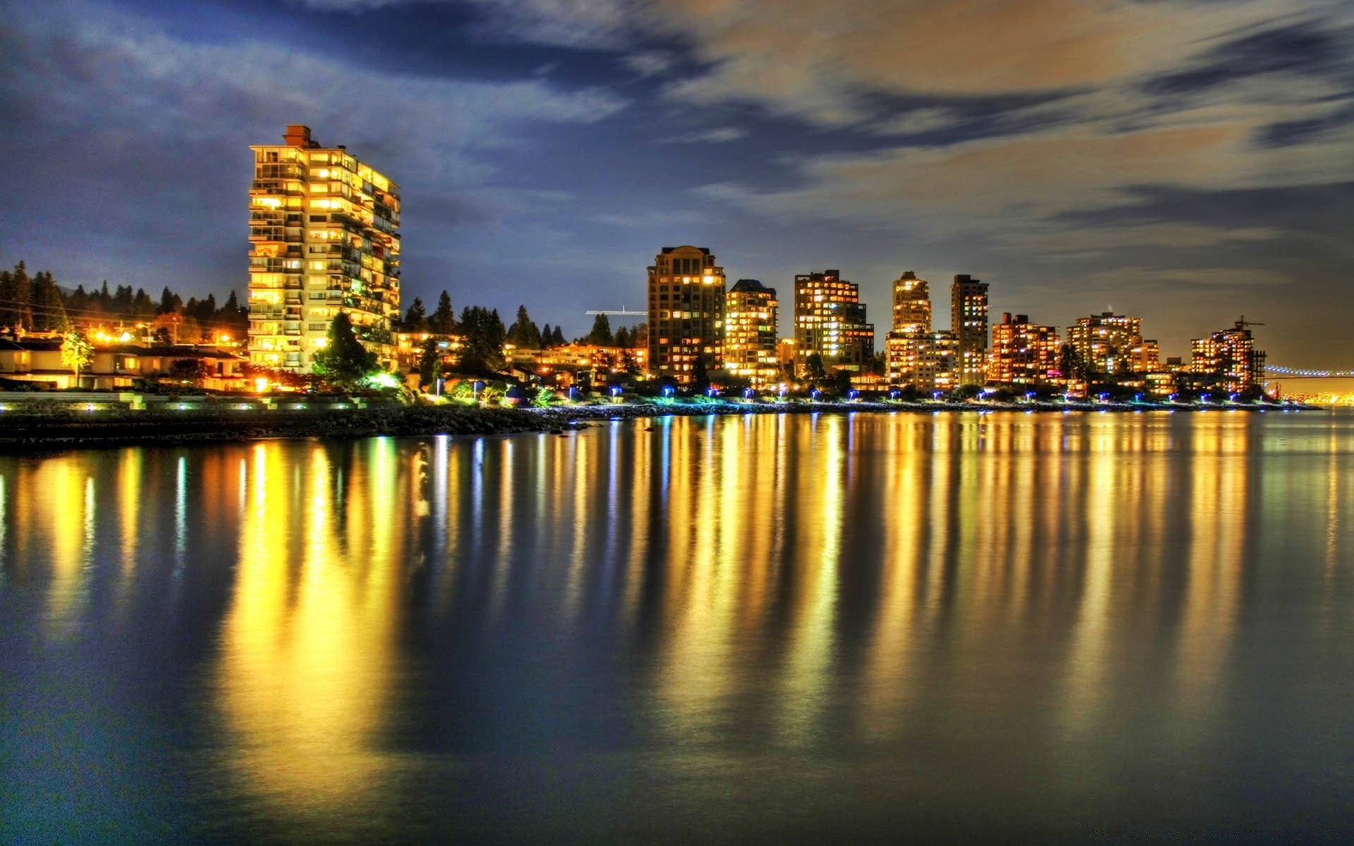 otras ciudades ciudad agua arquitectura puesta de sol crepúsculo ciudad reflexión viajes skyline noche centro de la ciudad cielo río casa paseo marítimo rascacielos urbano puente