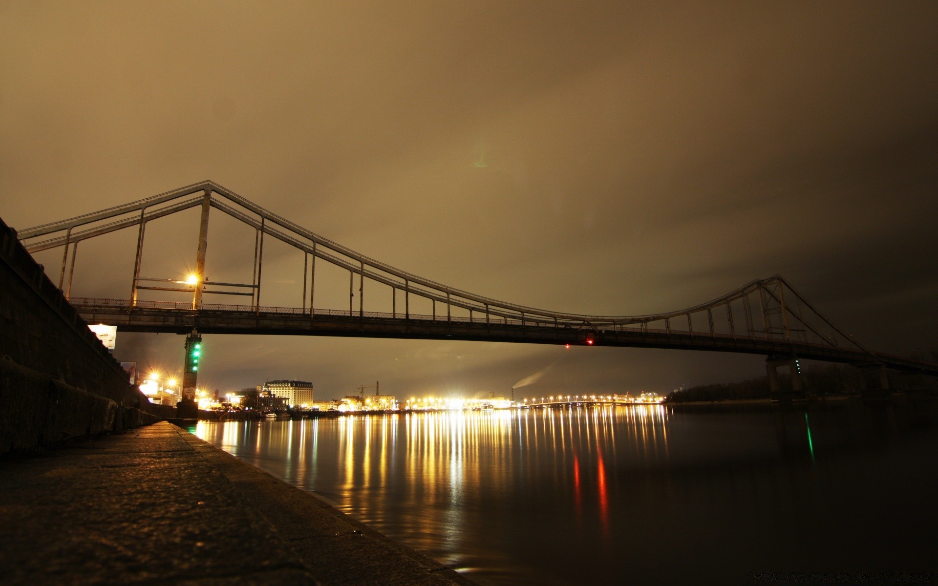 outras cidades ponte água pôr do sol rio ponte suspensa viagens cidade noite crepúsculo amanhecer arquitetura céu conexão sistema de transporte luz reflexão urbano mar