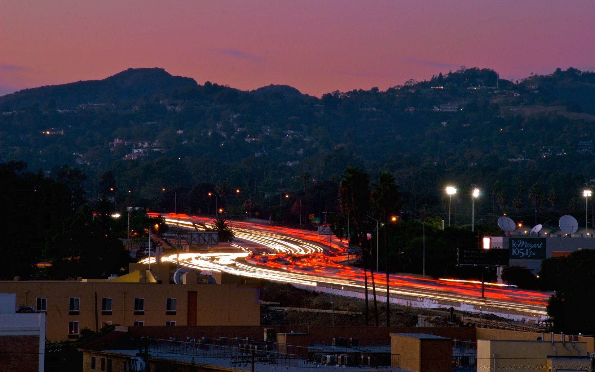 outras cidades viagens sistema de transporte carro à noite céu pôr do sol cidade água crepúsculo luz ao ar livre paisagem