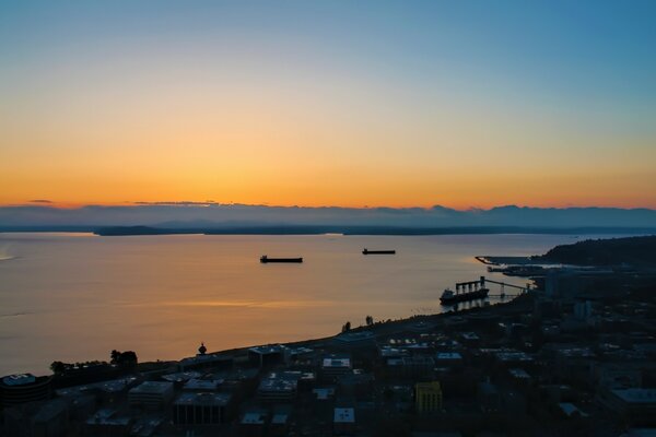 Sunset port ships sea