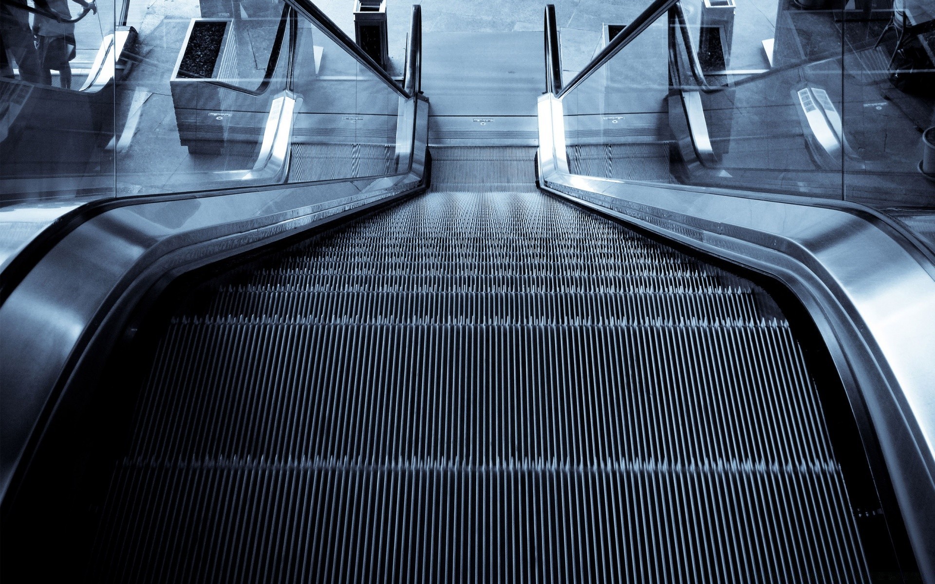 house and comfort car escalator transportation system airport steel indoors reflection inside empty glass window tube fast modern station step vehicle business