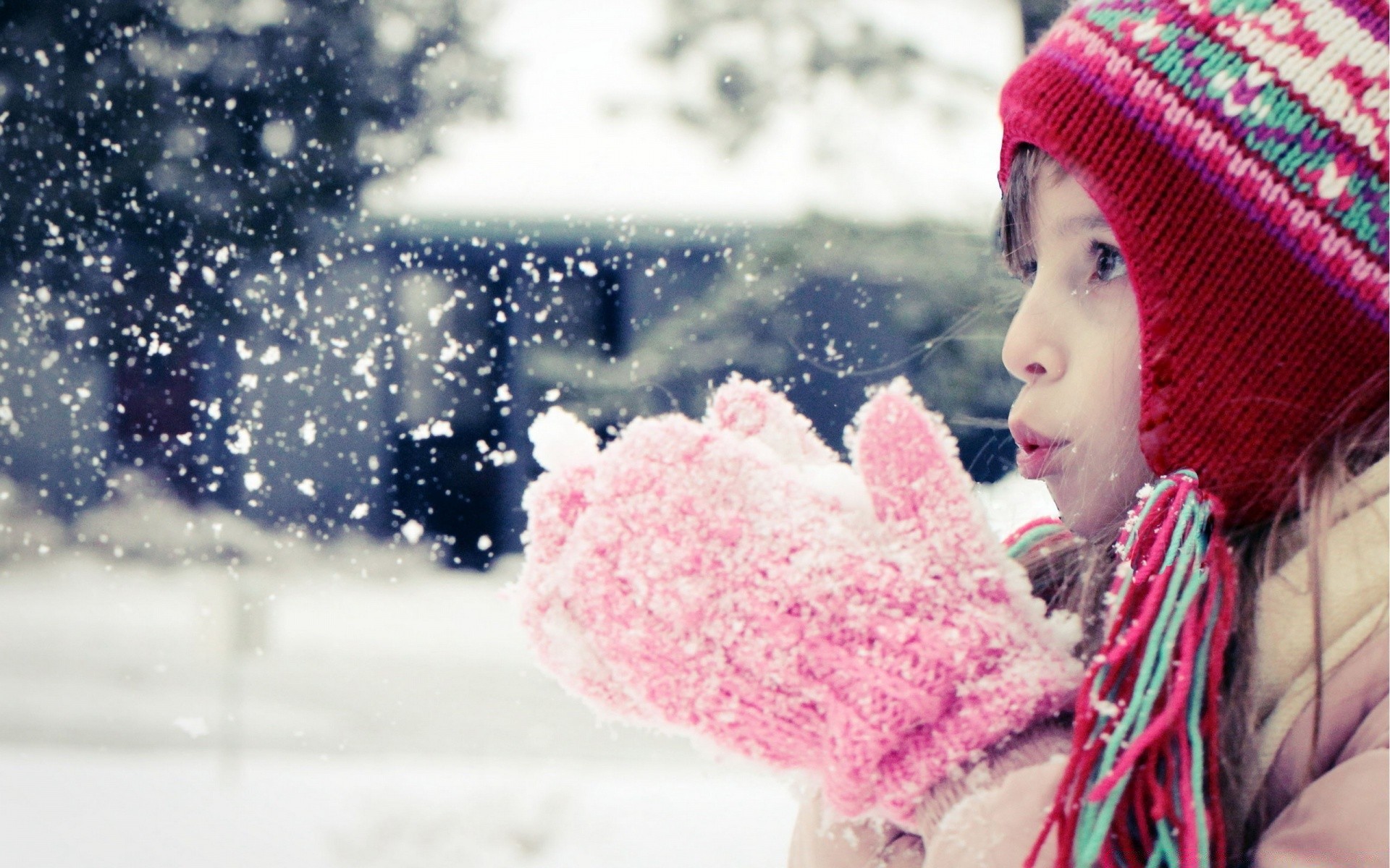 enfants hiver neige froid dehors gel plaisir enfant fille noël femme portrait nature