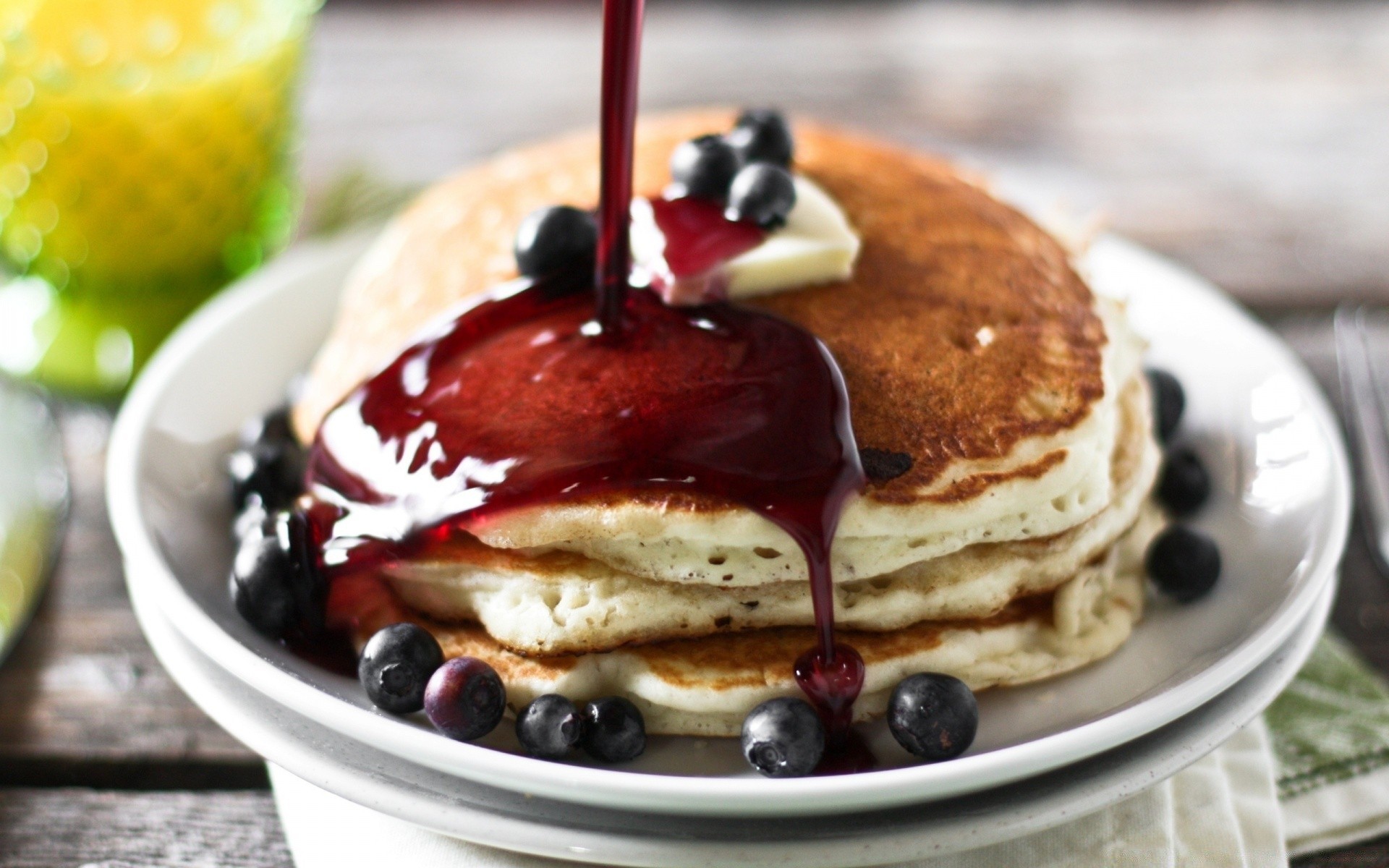 sobremesas frutas delicioso comida café da manhã baga caseiro doce bolo cozimento produtos lácteos creme açúcar panqueca confeitaria fogão amanhecer geléia chocolate xarope