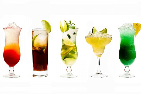 Tipos de cocktails e copos