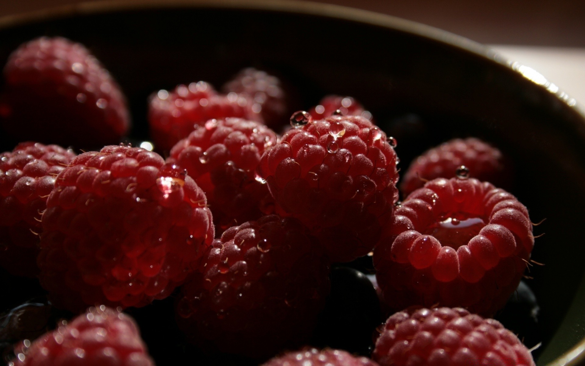 fruta frambuesa comida baya dulce delicioso confitería crecer jugoso saludable delicioso dieta primer plano nutrición tazón de fuente refresco salud mermelada