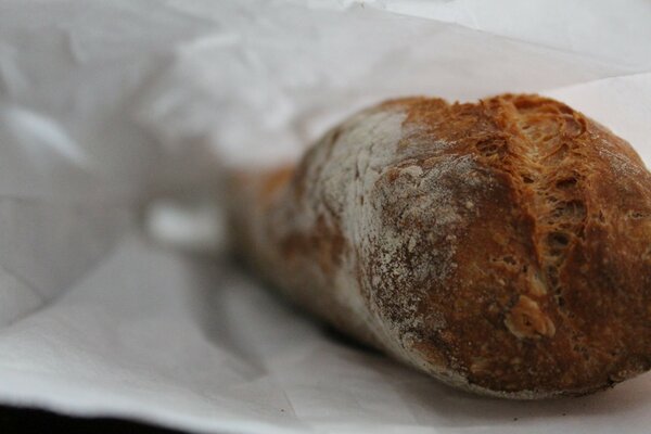 Warmes Brot zum Frühstück