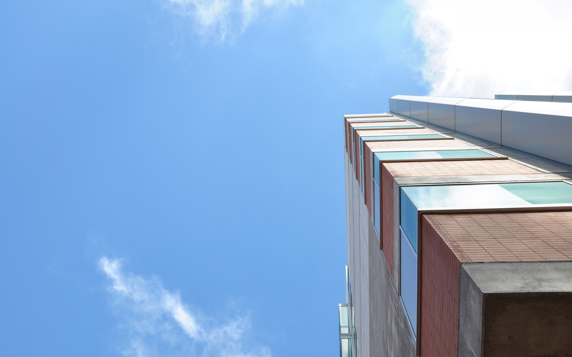 casa e interni cielo all aperto architettura alta finestre luce del giorno bel tempo vetro estate