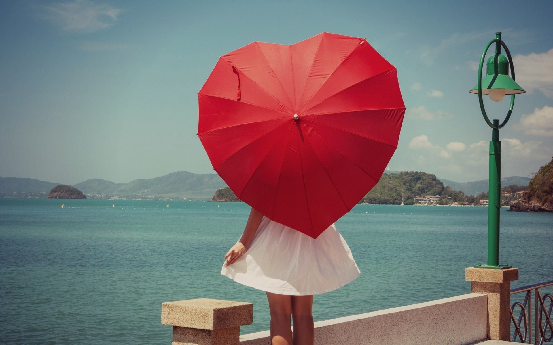 altre ragazze mare acqua mare spiaggia cielo viaggi oceano ombrello estate vacanza natura all aperto