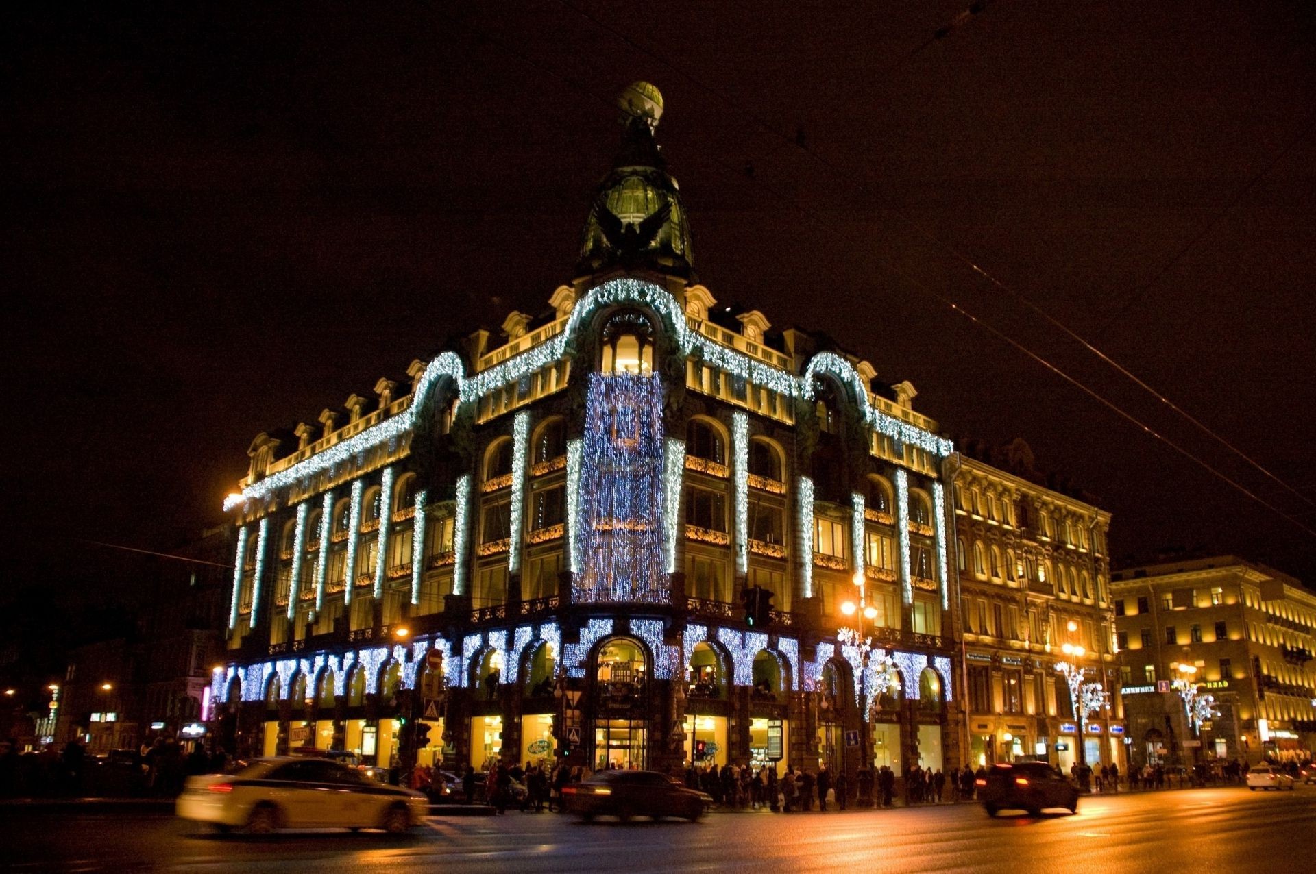 lugares famosos viagens arquitetura casa cidade crepúsculo à noite iluminado ao ar livre rua céu turismo urbano atração turística luz