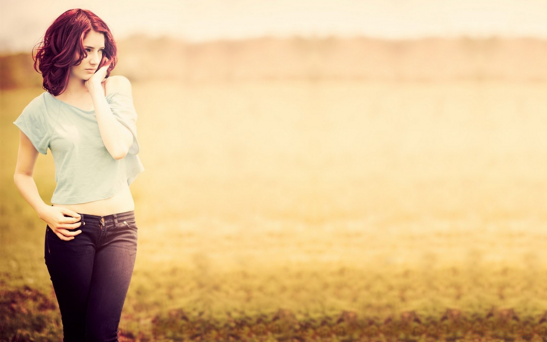 otras chicas naturaleza puesta de sol chica verano campo al aire libre buen tiempo sol retrato mujer hierba