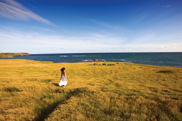 Photo d une jeune fille dans un champ en plein air