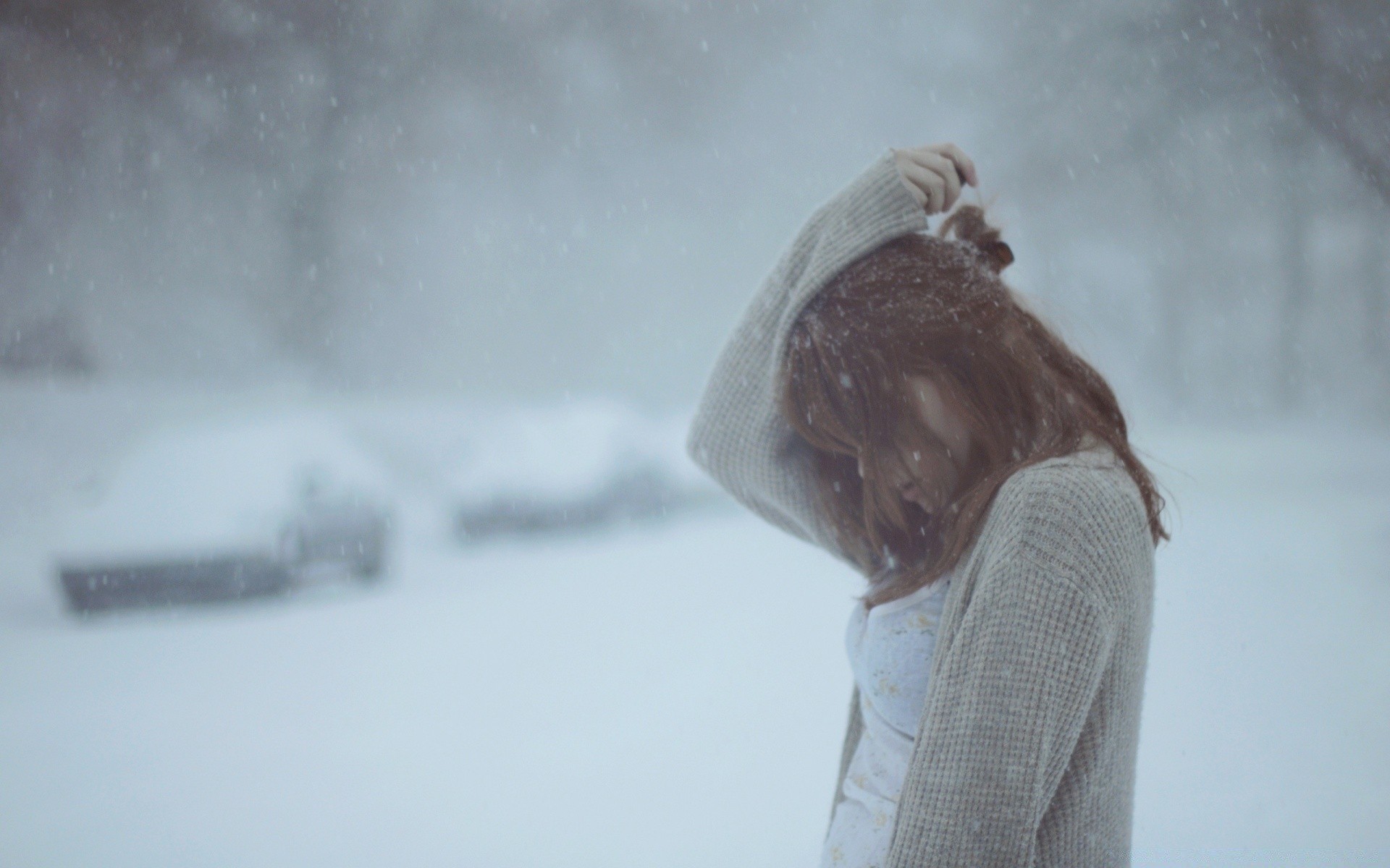 outras garotas adulto inverno solteiro retrato neve menina mulher borrão vestir paisagem frio tempestade expressão facial luz do dia luz homem gelo tampa véu