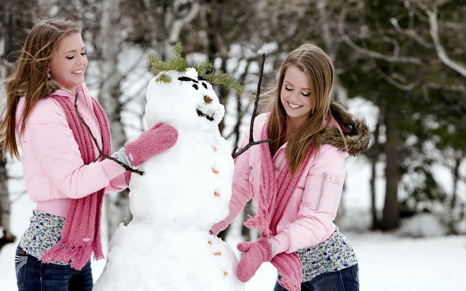 autres filles hiver à l extérieur fille femme parc nature bonheur plaisir neige automne portrait enfant beau mignon mode de vie joie porter loisirs mode