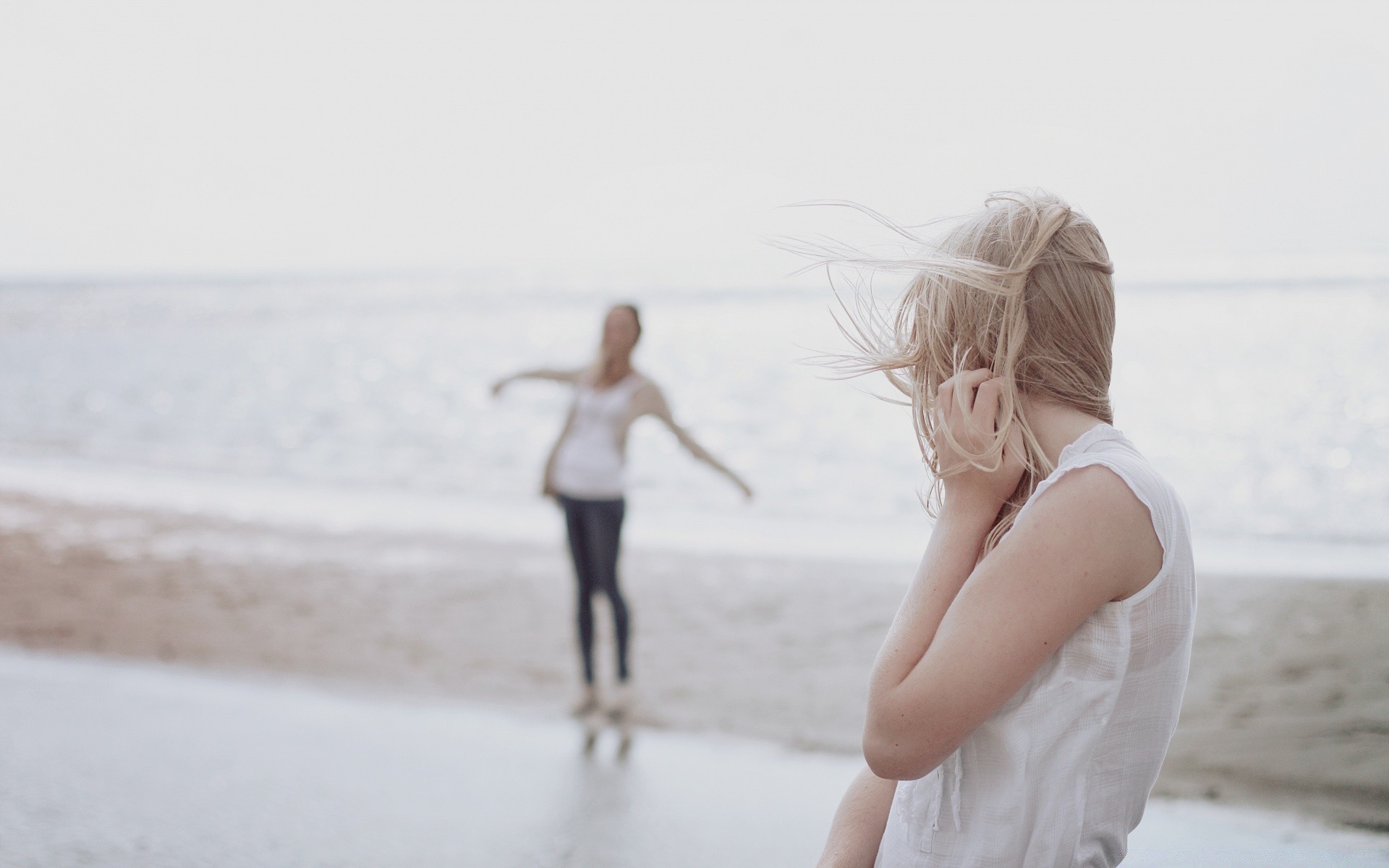 andere mädchen strand frau sand meer natur wasser sommer ozean urlaub winter im freien gutes wetter schnee reisen vergnügen himmel mädchen mode urlaub urlaub