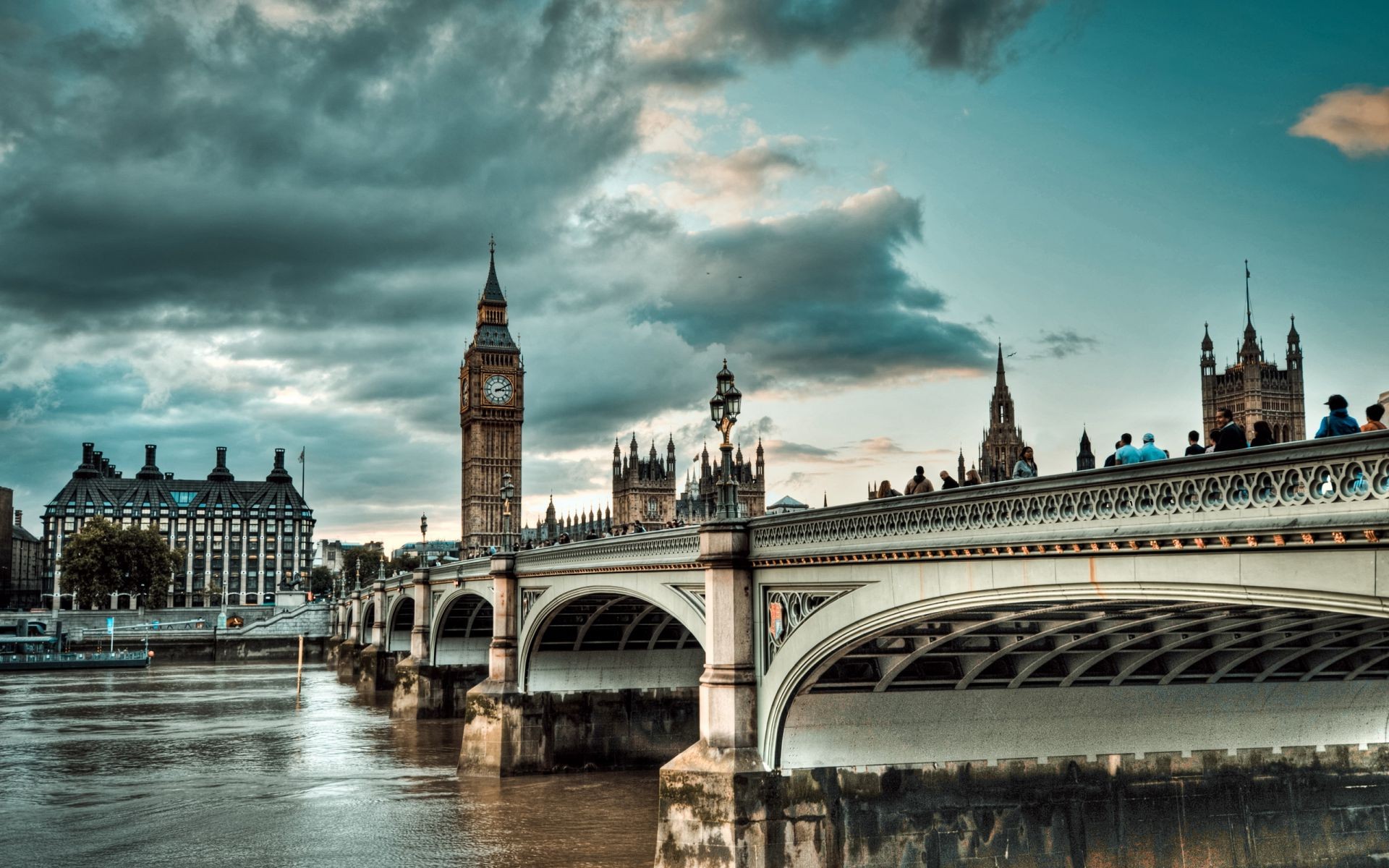 puentes arquitectura viajes puente río casa ciudad crepúsculo cielo al aire libre agua torre noche punto de referencia reflexión turismo puesta de sol castillo parlamento