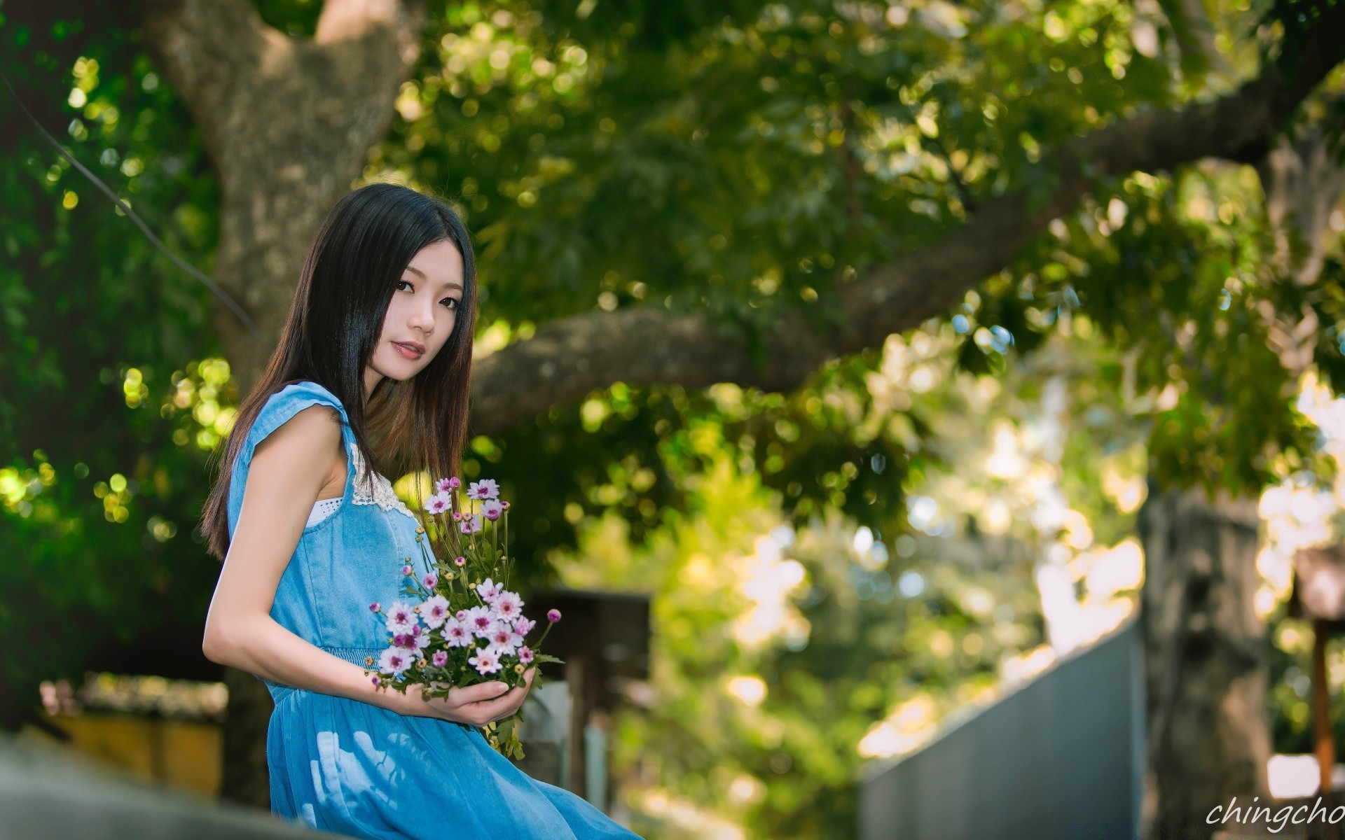 autres filles nature été femme à l extérieur fille fleur parc beau temps robe portrait relaxation jeune un