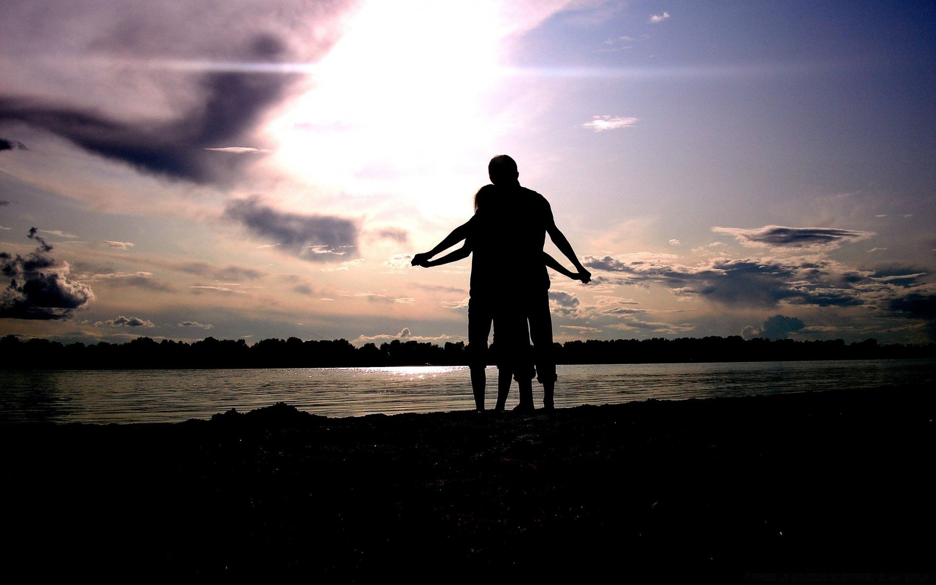 coeurs coucher de soleil eau silhouette plage aube lac paysage soir soleil rétro-éclairé crépuscule mer réflexion océan ciel lumière fille