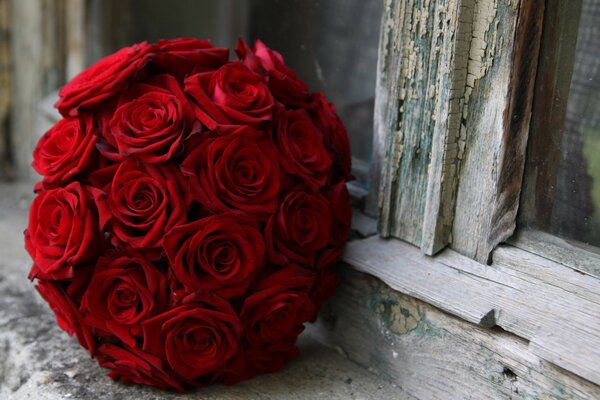 A gorgeous bouquet of red roses