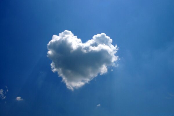 Heart-shaped cloud