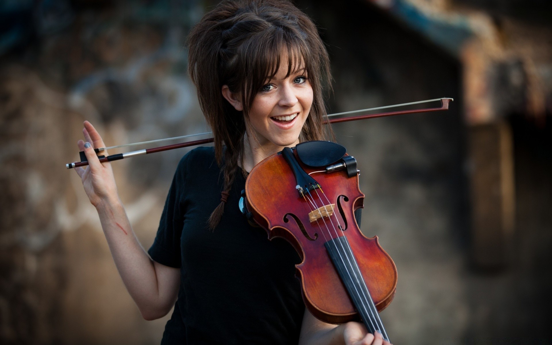 música violín violinista músico solo mujer rendimiento concierto instrumento festival cello adulto clásico viola retrato