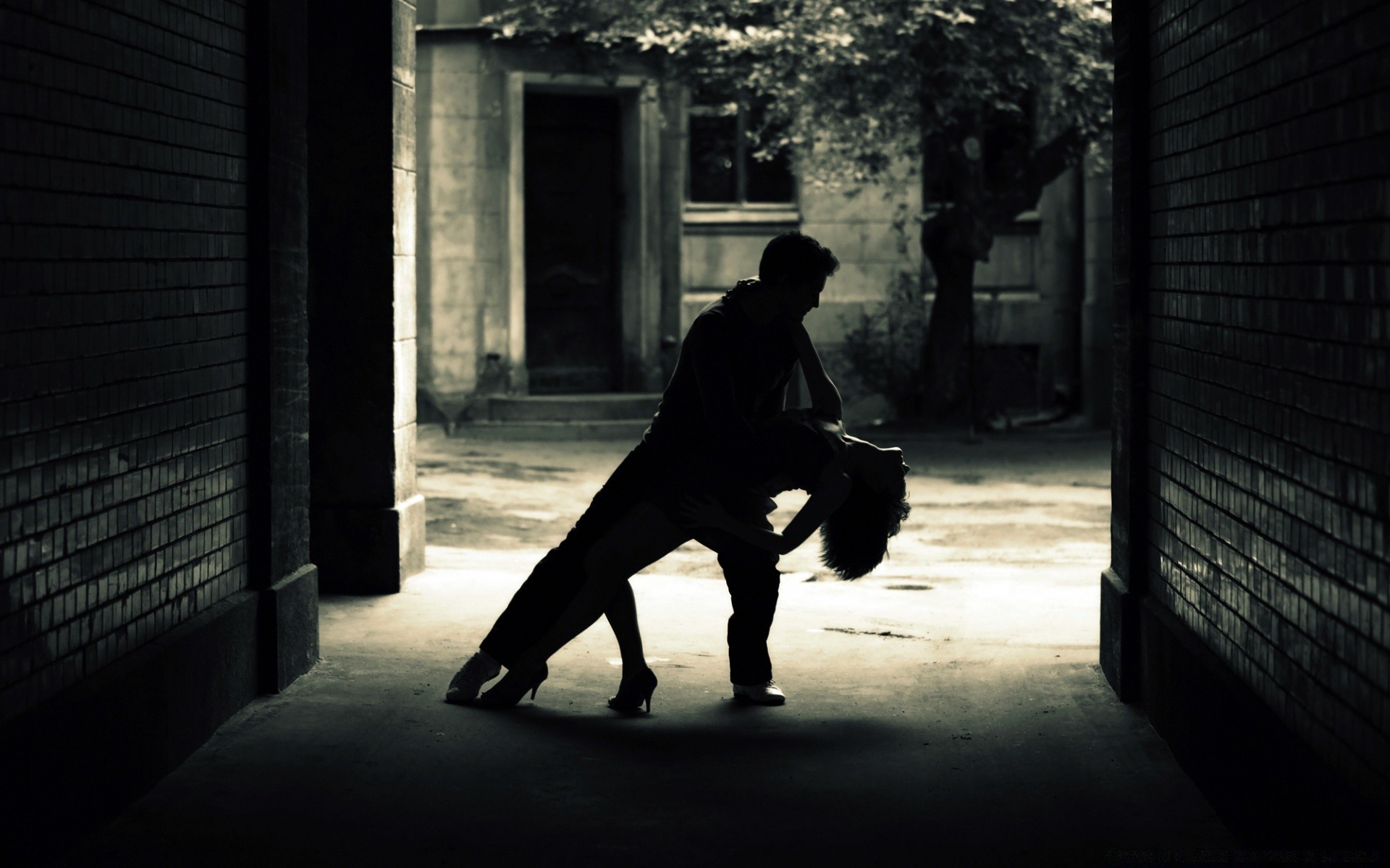 musik straße schatten erwachsener ein mann frau monochrom kind stadt