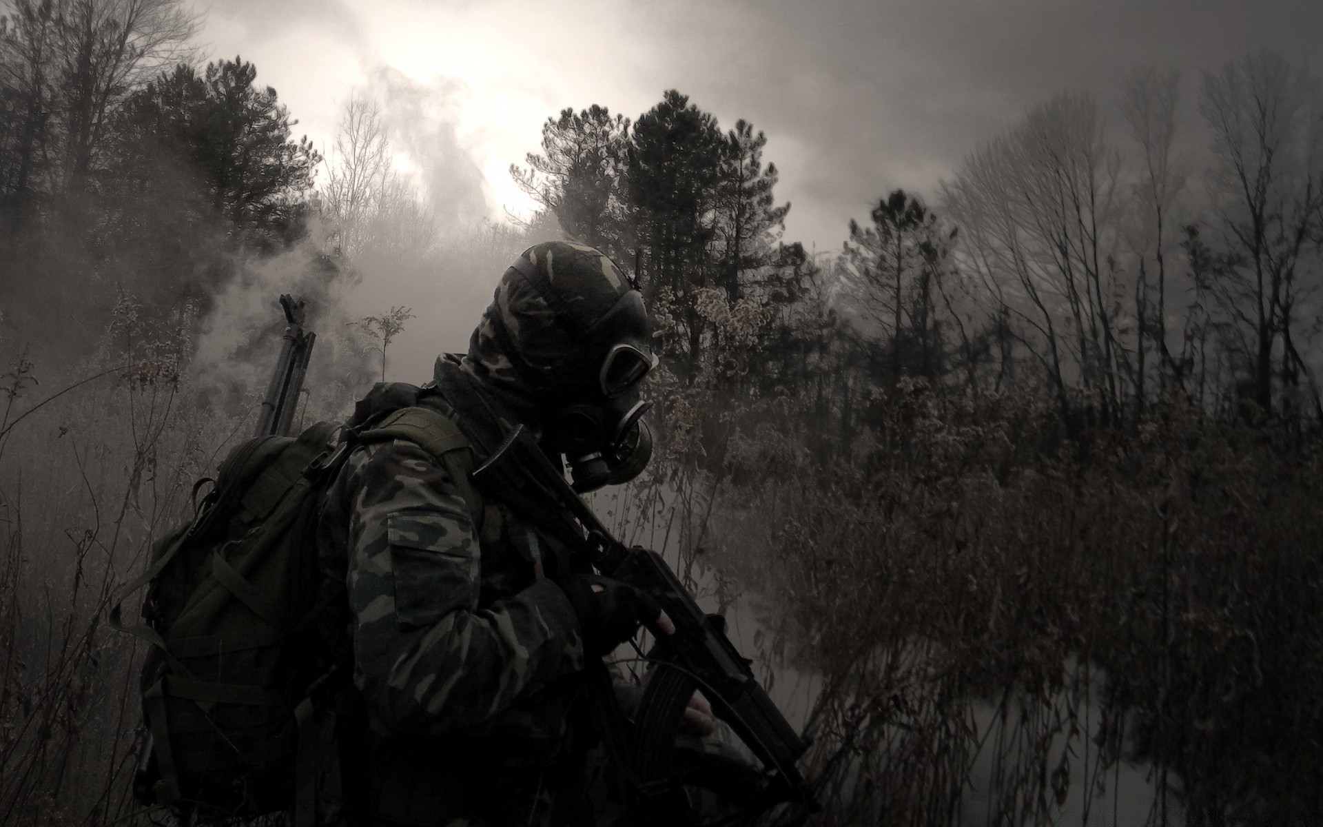 infantería guerra soldado militar pistola arma uniforme adulto combate casco rifle hombre ejército batalla madera humo