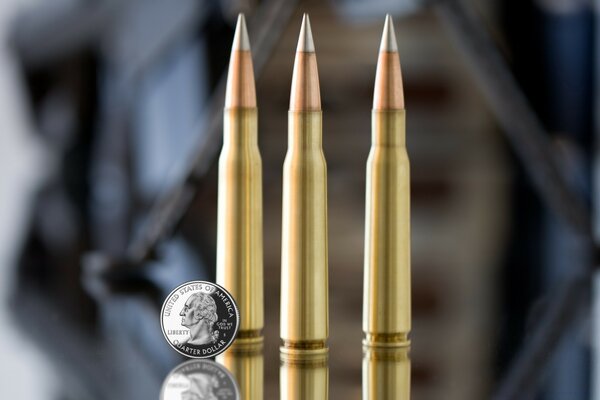 Balle et arme. Munitions de notre armée