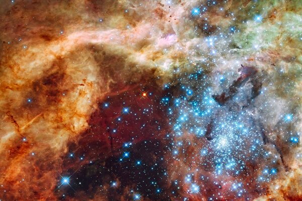 Una gran nebulosa en el espacio exterior