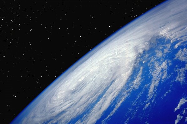 العالم المدهش للكوكب من الفضاء الخارجي