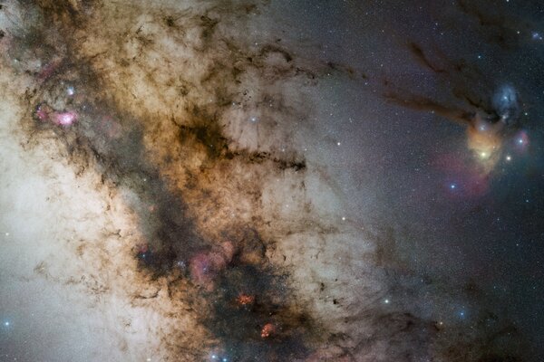 Cosmic dust and bright stars