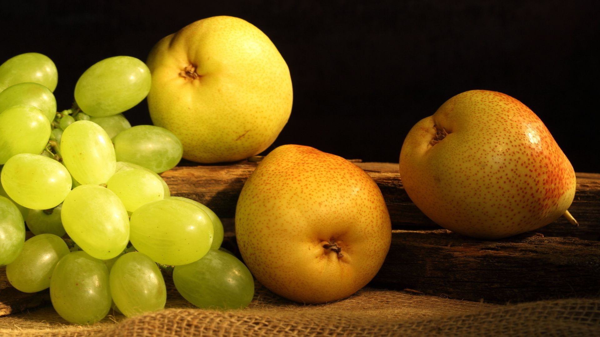 cibo e bevande frutta cibo succoso crescere nutrizione salute pasticceria delizioso mela agricoltura mercato vitamina natura morta pera sano dolce