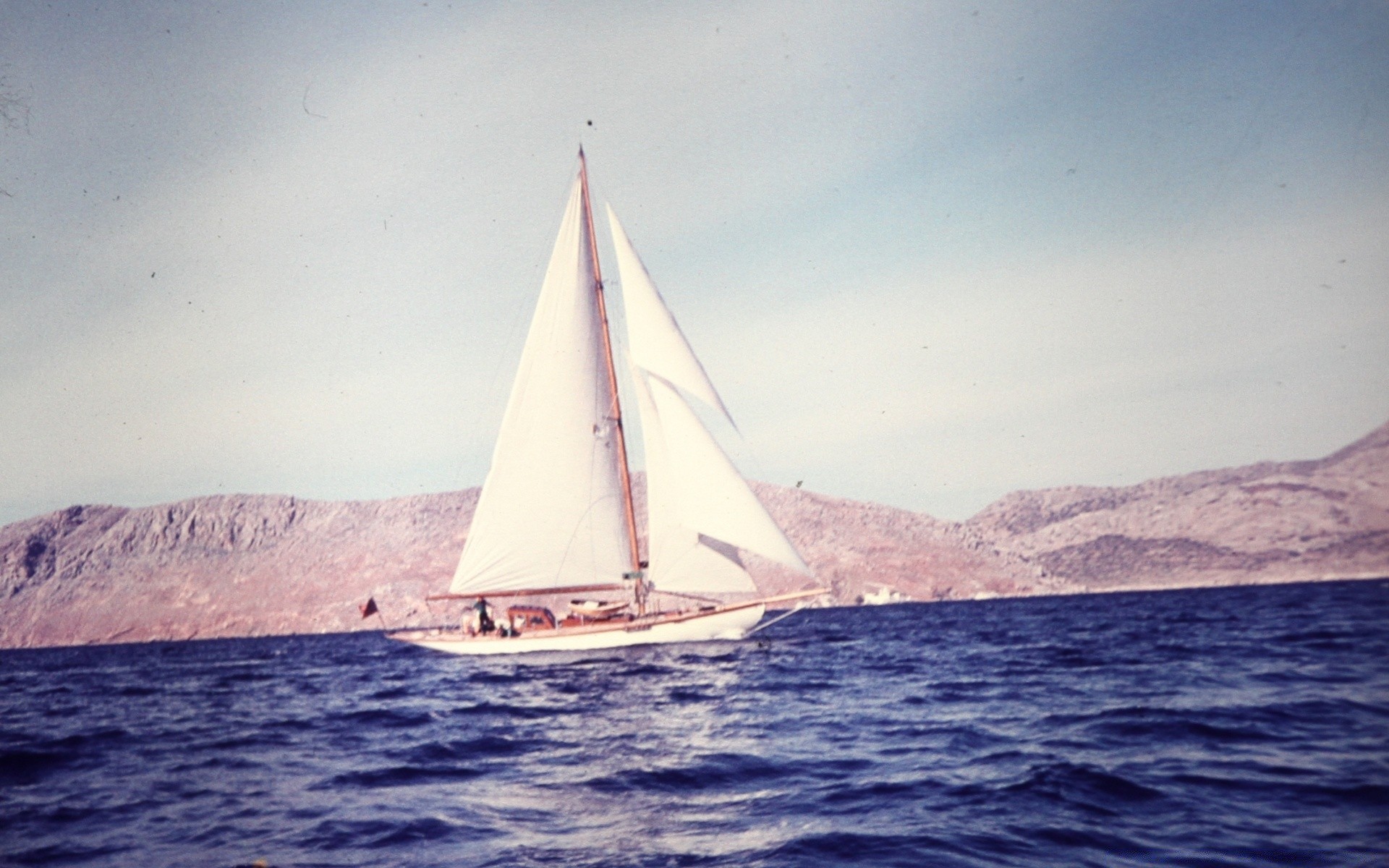 vintage veleiro embarcações água vela mar oceano iate sistema de transporte barco viagens navio férias esportes aquáticos verão aventura regata férias