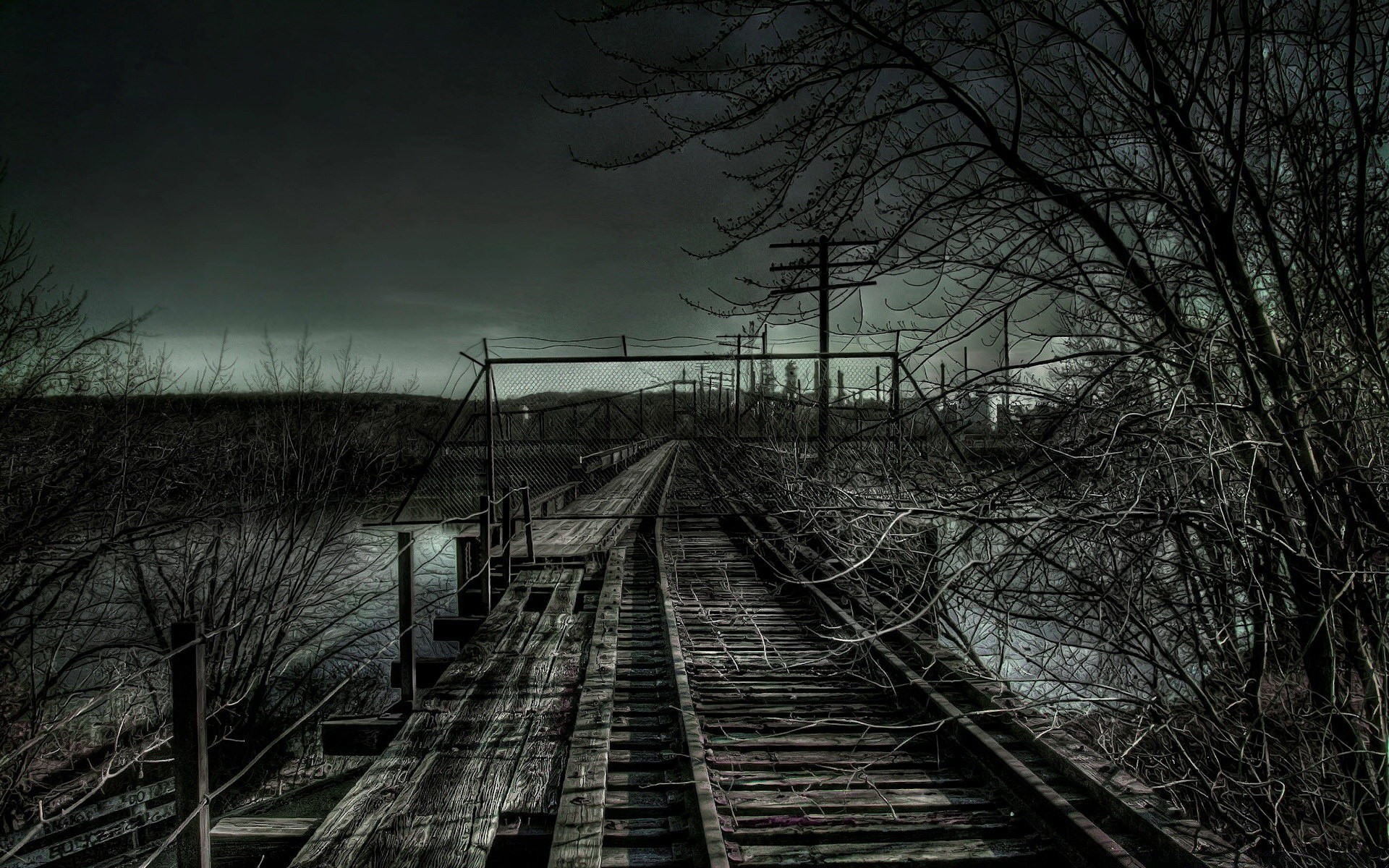 vintage luce legno treno paesaggio ferrovia cielo scuro in bianco e nero legno bianco e nero pista guida inverno tramonto alba natura