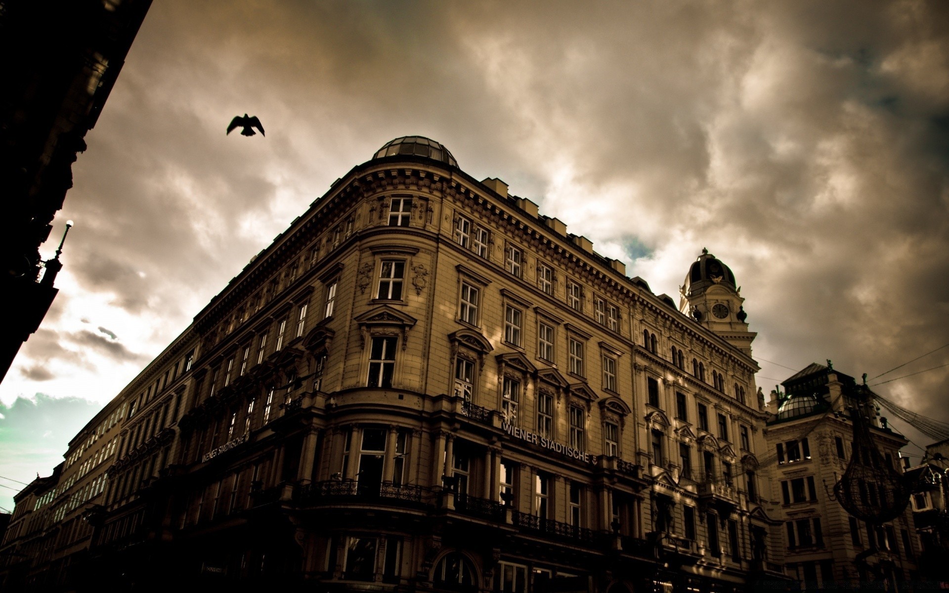 vintage arquitetura cidade casa rua viagem céu monocromático urbano castelo