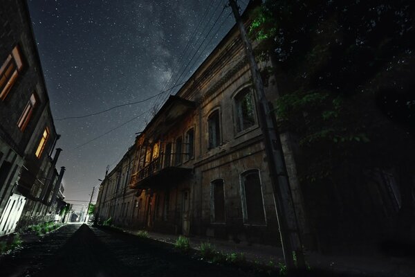 Cosmic beauty in a city street