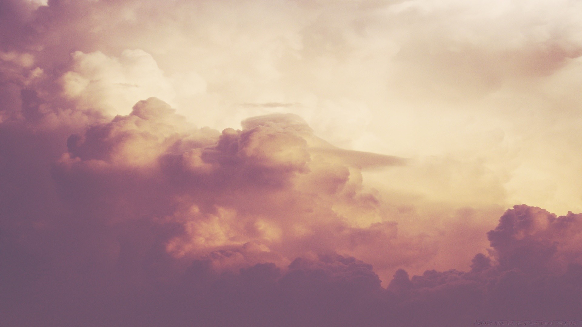 vintage coucher de soleil ciel météo paysage tempête lumière pluie nature à l extérieur lumière du jour soleil aube météorologie nuage soir dramatique bouffi crépuscule