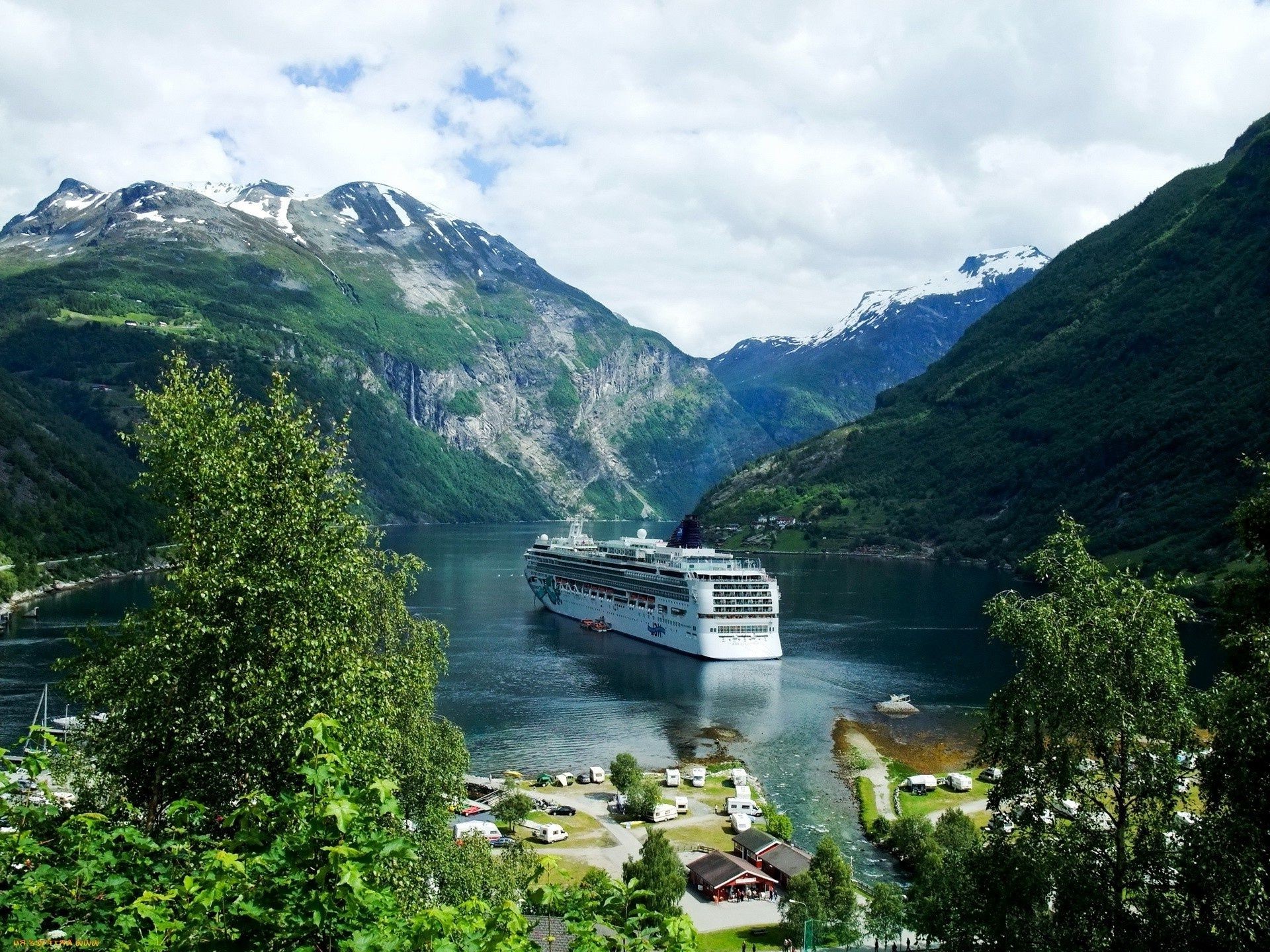 landscapes mountain water travel nature landscape lake river outdoors tree wood valley summer fjord sky scenic hill tourism rock sight